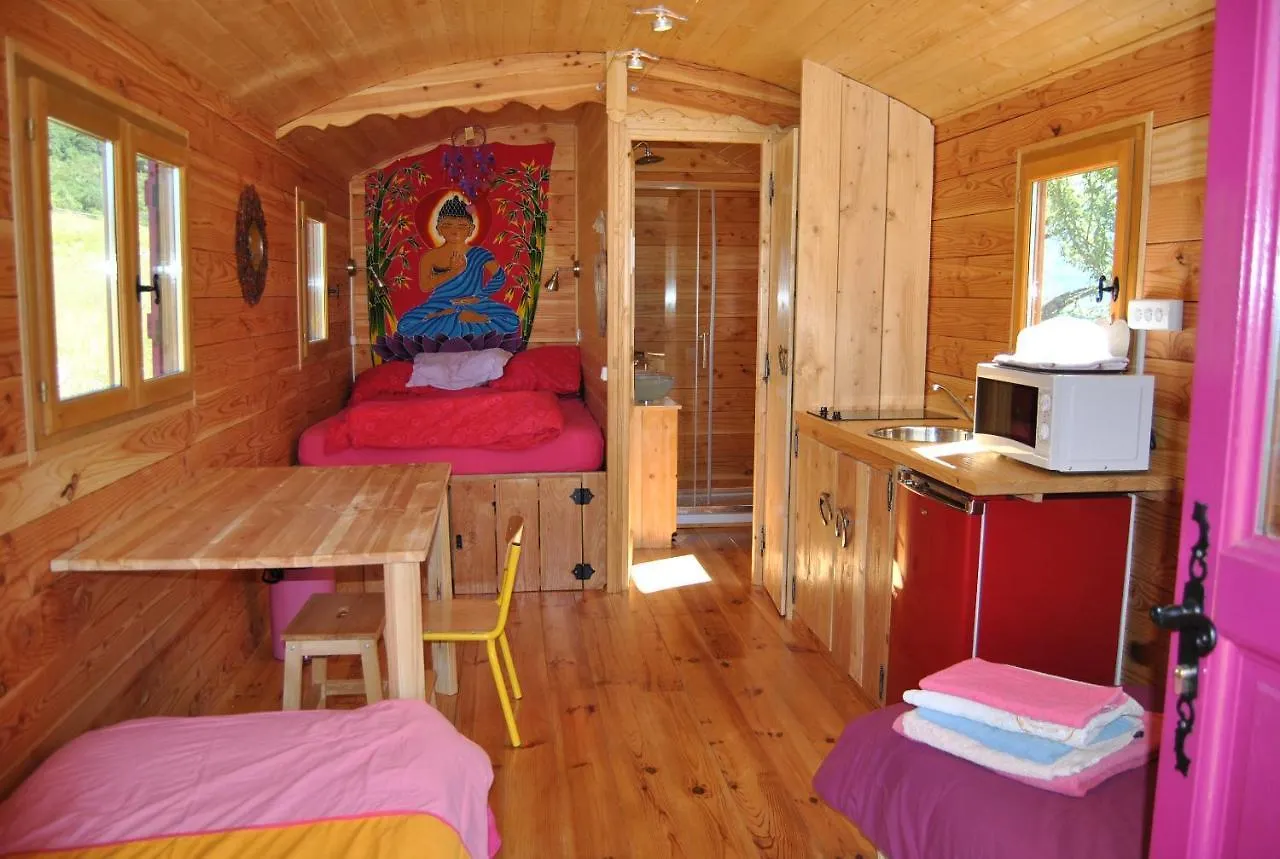 Ferme Saint Pierre Guest House Bargeme