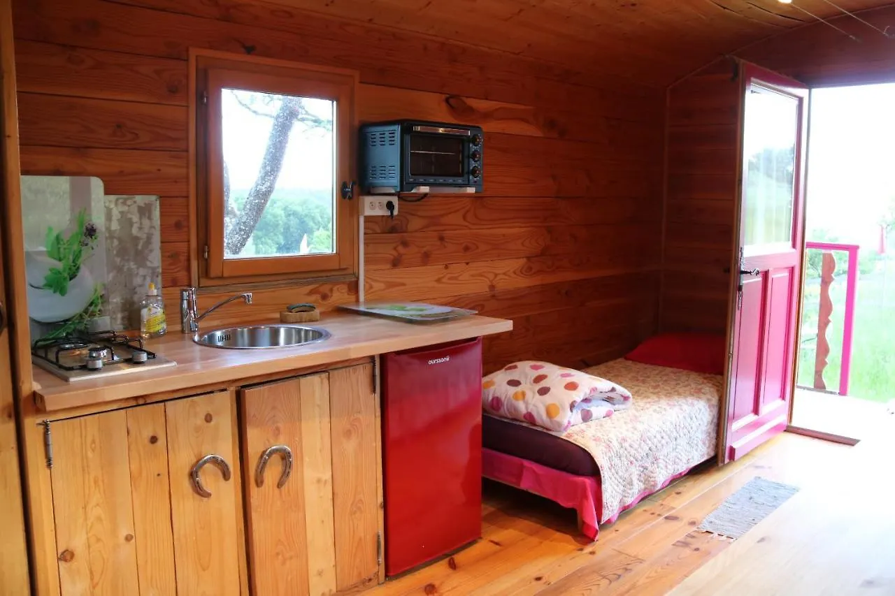 Ferme Saint Pierre Guest House Bargeme